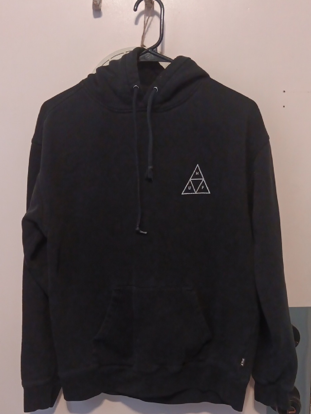 HUF Black Pullover Hoodie with Triangle Logo